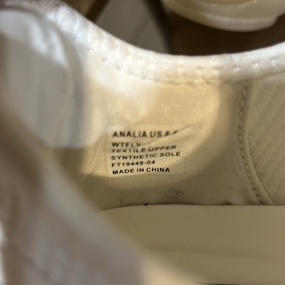 Bebe Sport Analia shoes Size 8.5M NWOT - Picture 7 of 10